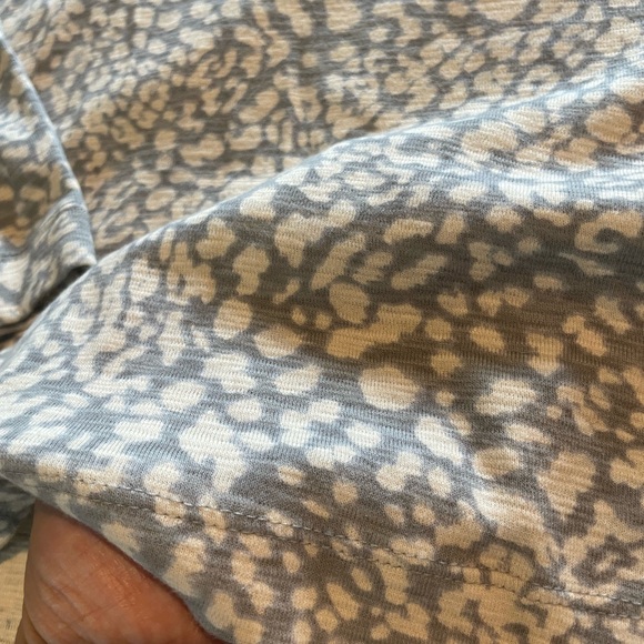 Banana Republic Neutral Leopard Print Turtleneck Sweater - Picture 4 of 5